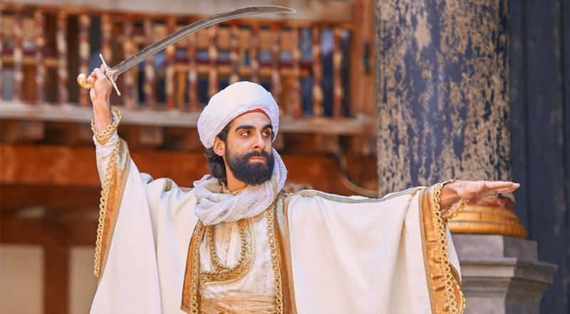 Of Scimitars and Shakespeare